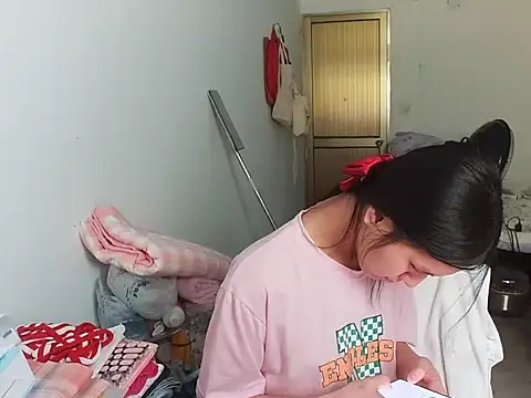 RebelAura live