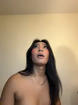 hugecock_tamira live