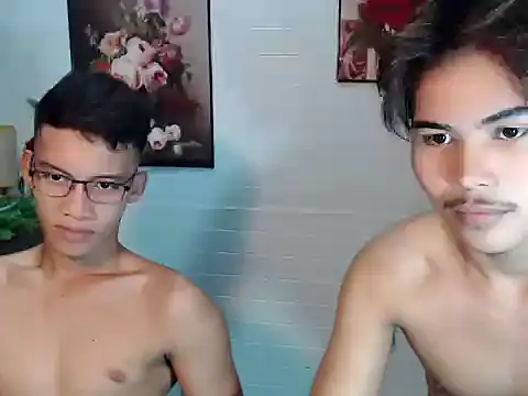 twink_ivanxxxx live
