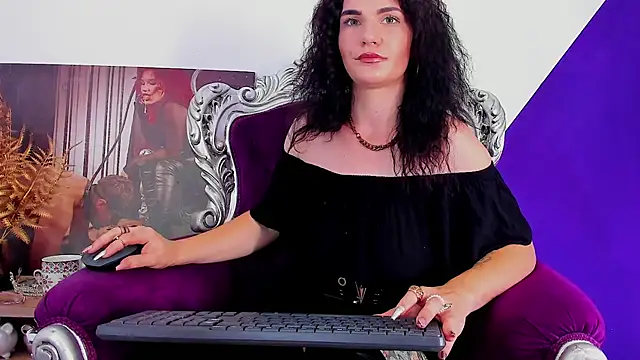 MistressKasandra live