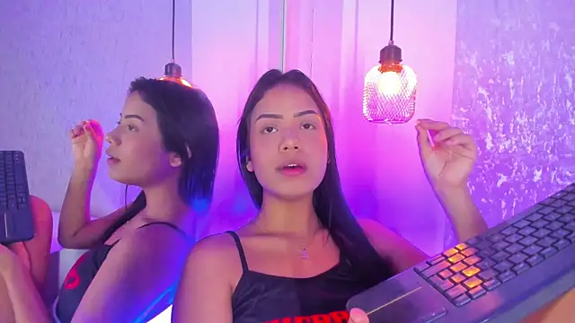 Gaby_Moonn live
