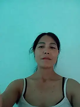 Lily-ly live
