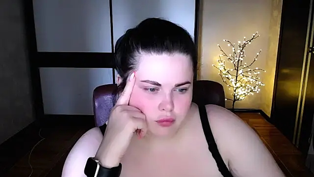 Emily_Mo live