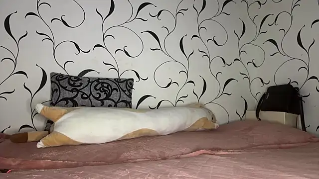 Sarahthegreatest live