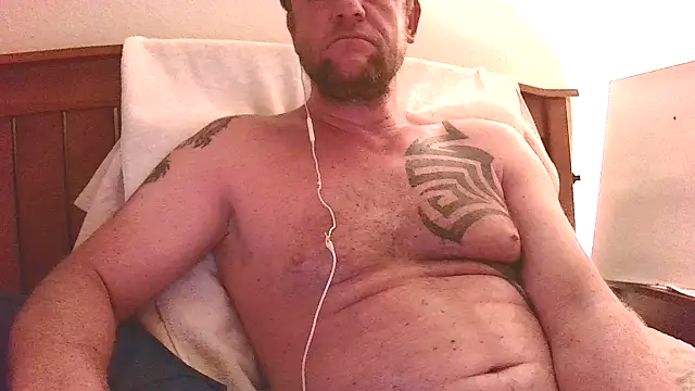 Yournaughty live