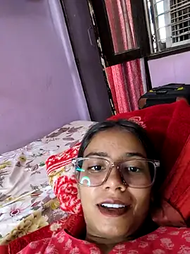 missheenu live