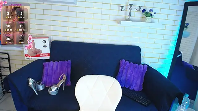 Chloe1126_ live
