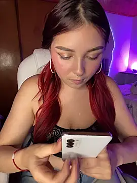 Karen18_boobs live