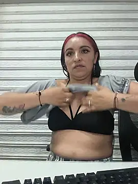 Alisson_Stonee live