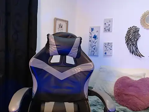Samanta_777 live