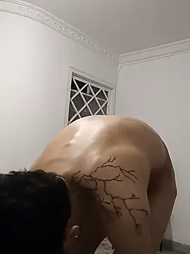 boy_max_latin live