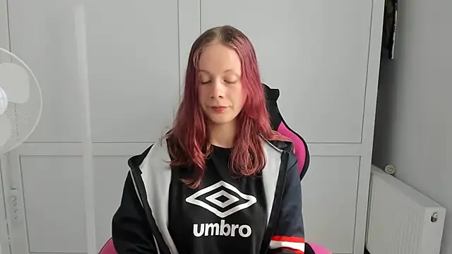 Skylar_spring live
