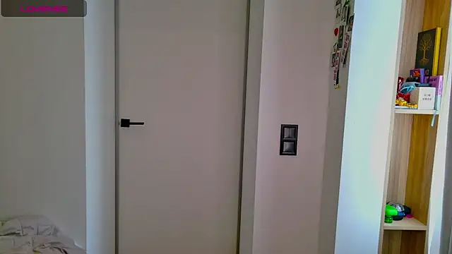 white_King9999 live