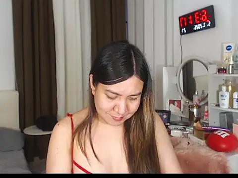 stellahugeX live