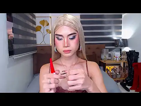JuicyCockThea live
