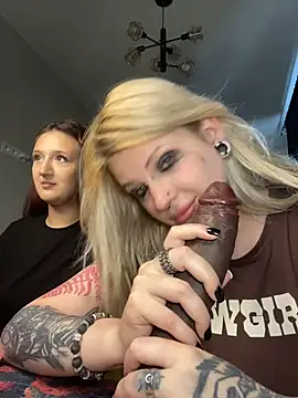 DriveThruCiri live