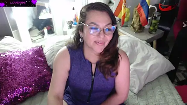 Myrnasexxx live