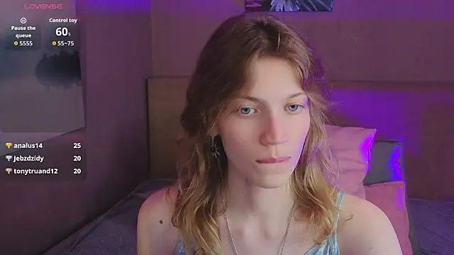 Emily_Cartex live