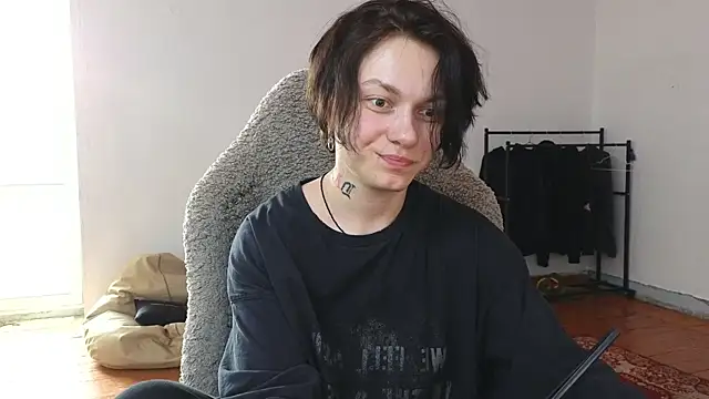 esajukyy live