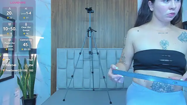 SckarletBloom live