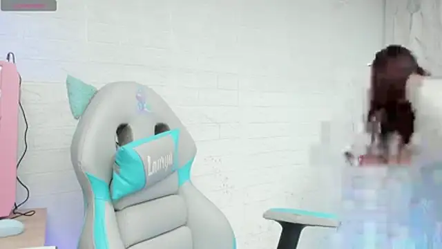 Lauryn_muller live