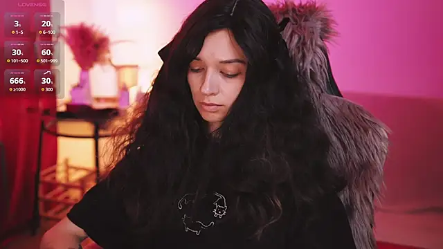 YourDarlingVivian live