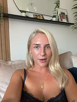 Millymae_ live