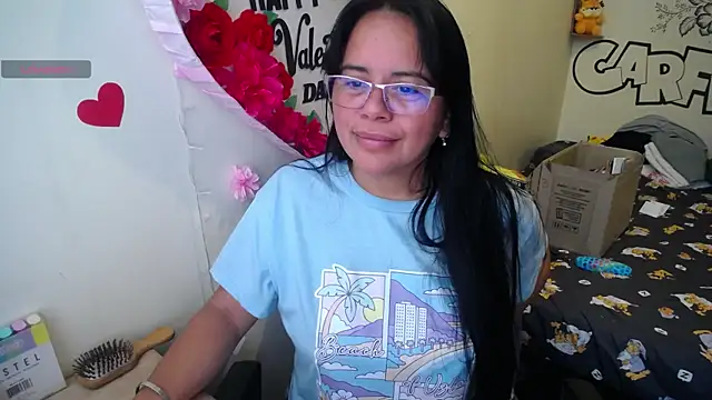 Miss__kendra_ live