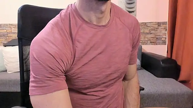 HotHunkTrainer live