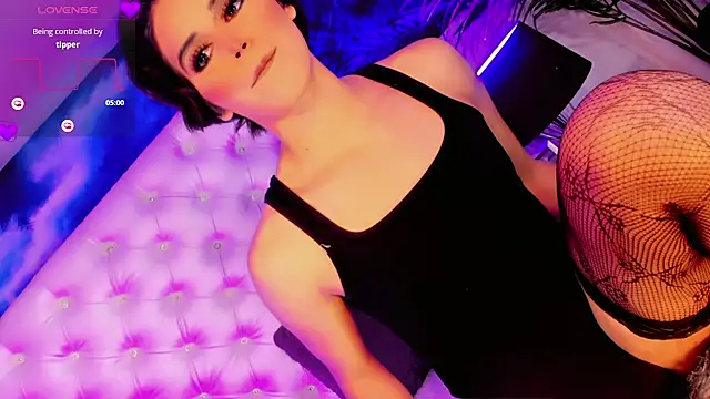 Valentiina_Foxx live