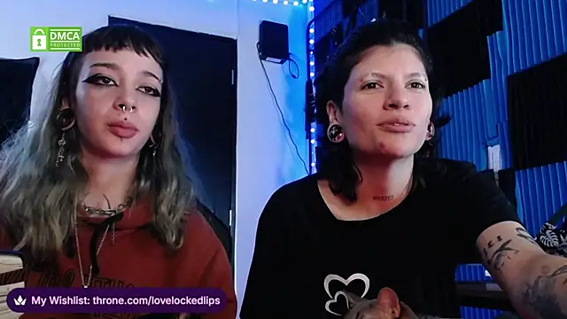 lovelockedlips live