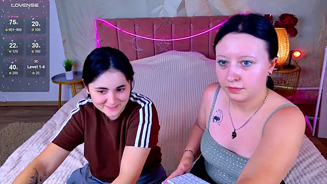 RuthHalll live