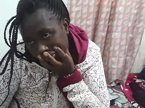 yummyqueen254 live