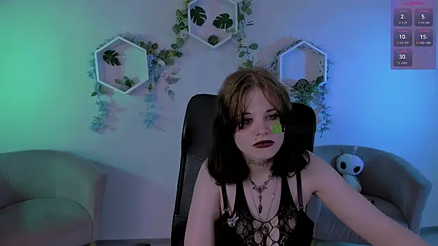 nikki_kiss_ live
