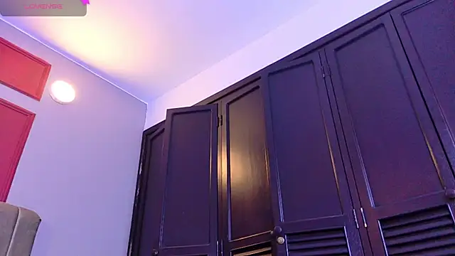 AlessiaRose_CR live