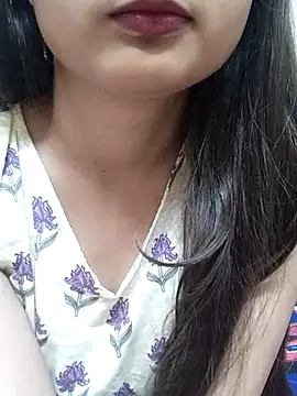 Miss__Malaika_girl live
