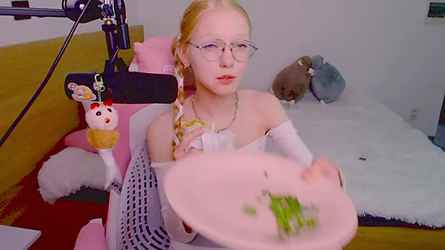 blush live