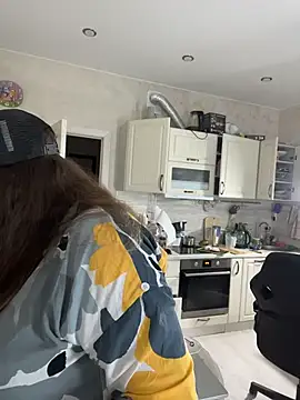DienkaGreen live