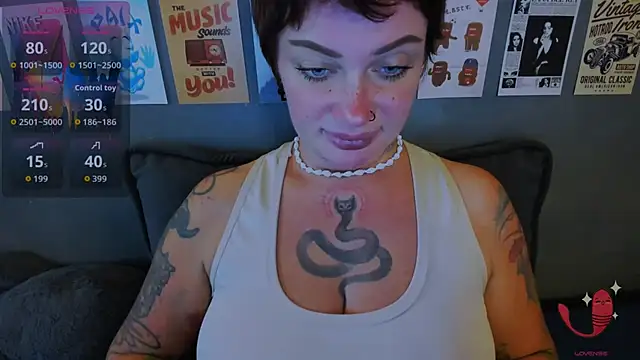 EllieOz live