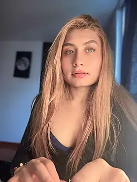 _Danna live