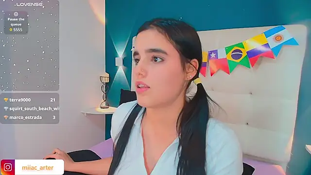 MiaaCarter_ live
