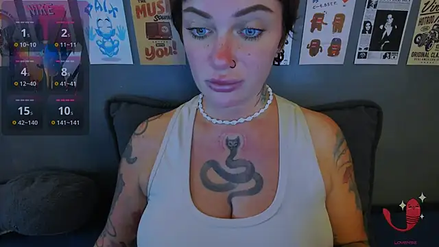 EllieOz live