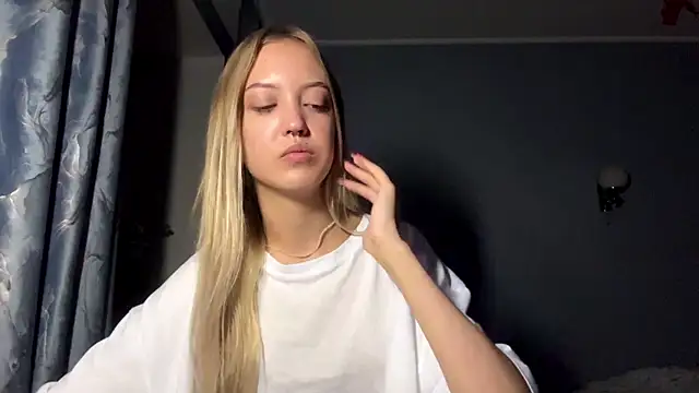 AngelitaMccrobie live