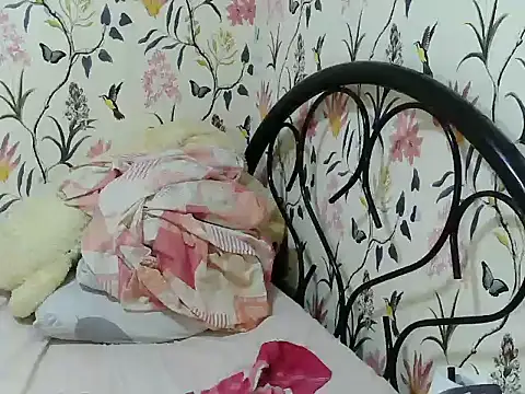 Fantasy_Hugetits31 live