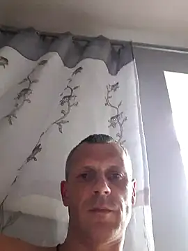 ChiefApron5 live