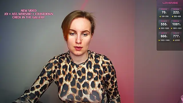 KinkyMissCherry live