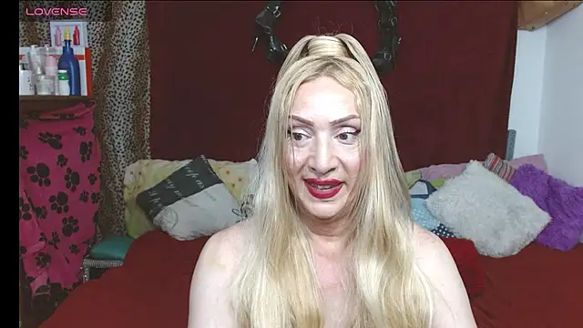 elena_evans live