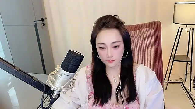 Daisy-77 live