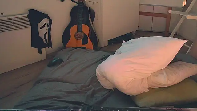 CeriseLapine live