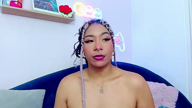Aria_Peach_ live